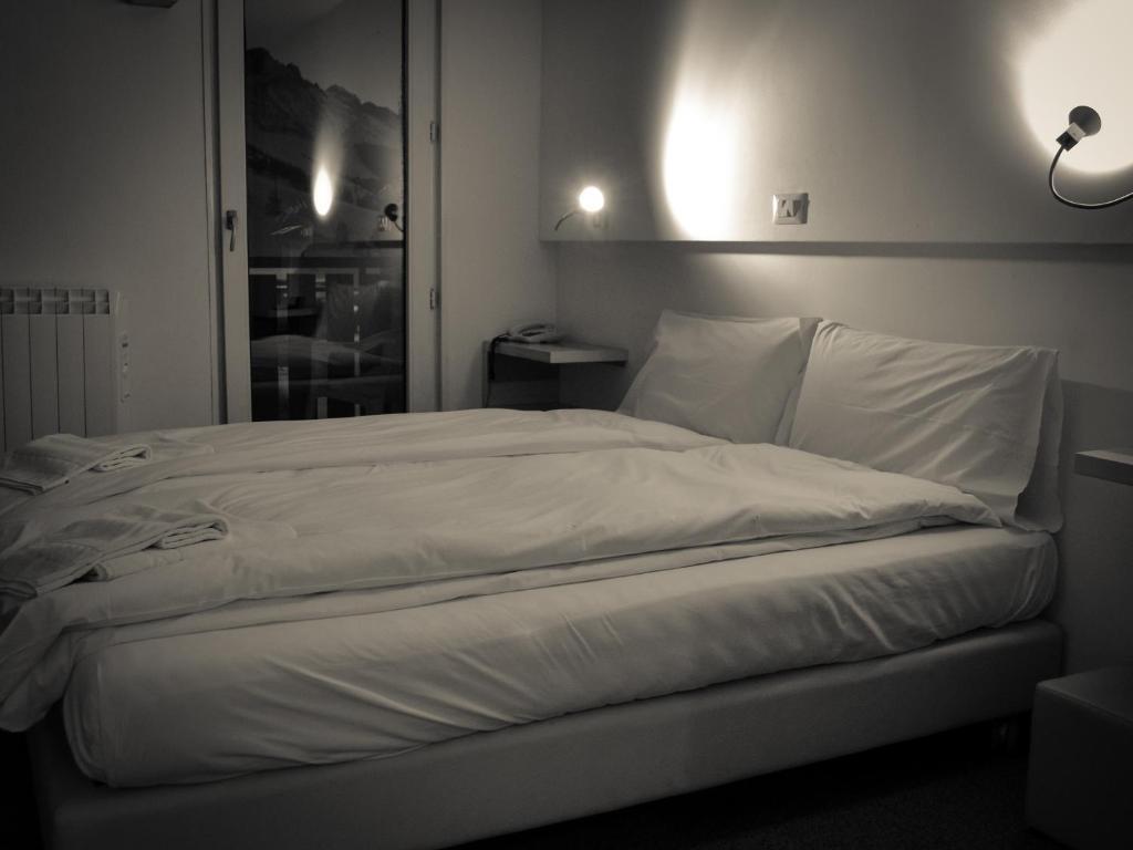 Hotel Turan 莱德萨阿尔卑斯 客房 照片